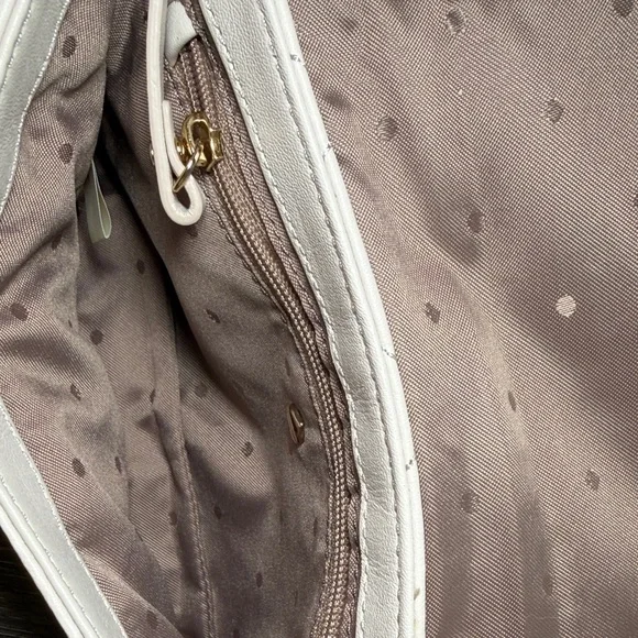 Kate Spade Cream Quilted Crossbody Bag - Picture 4 of 7